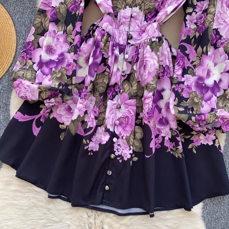 7773. BLACK SHORT DRESS