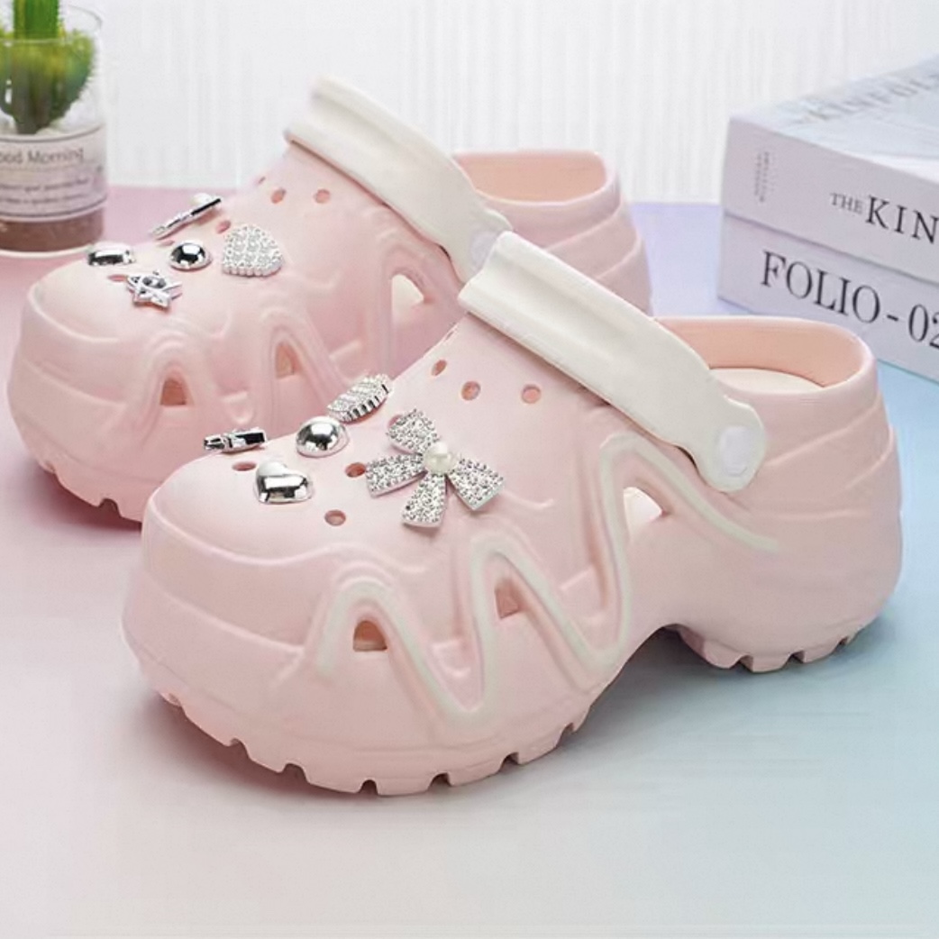 A504. CROCS BOWTIE PINK