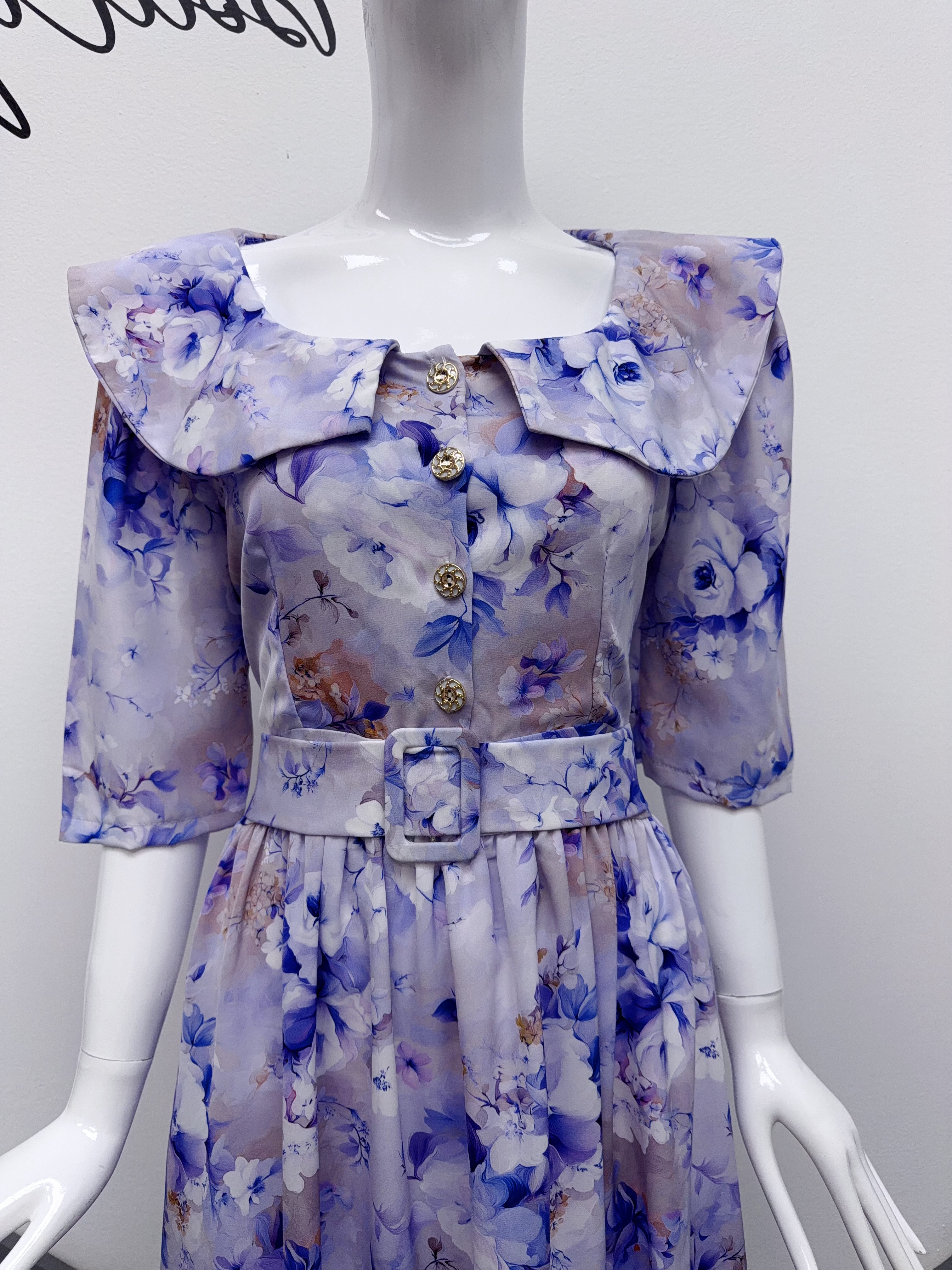 V311. HOA PURPLE DRESS