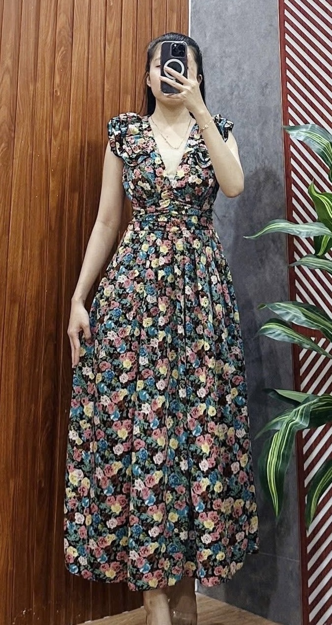 V614. MAXI DRESS
