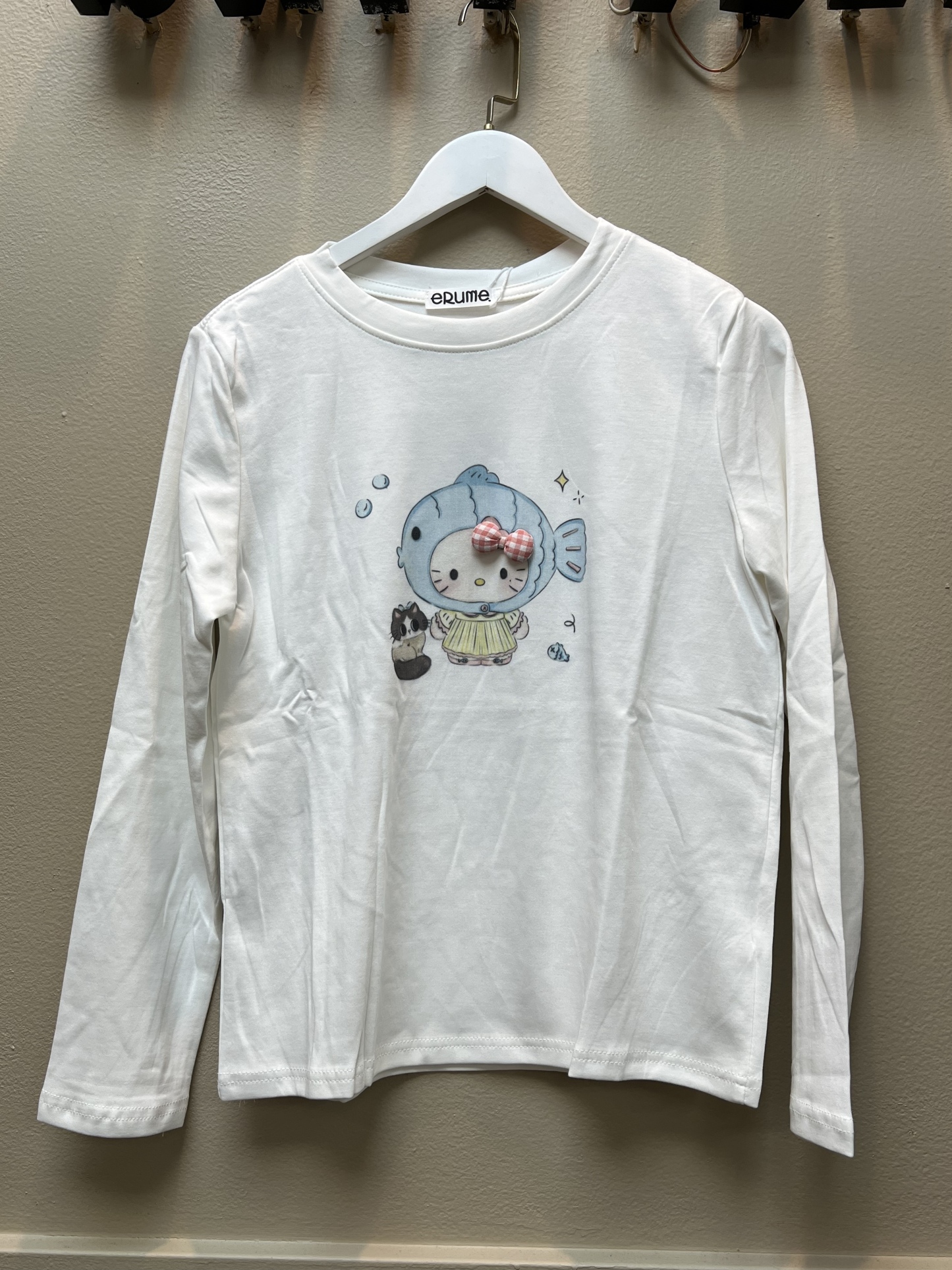 L234. LONGTEE (THICK) WHITE FISH KITTY