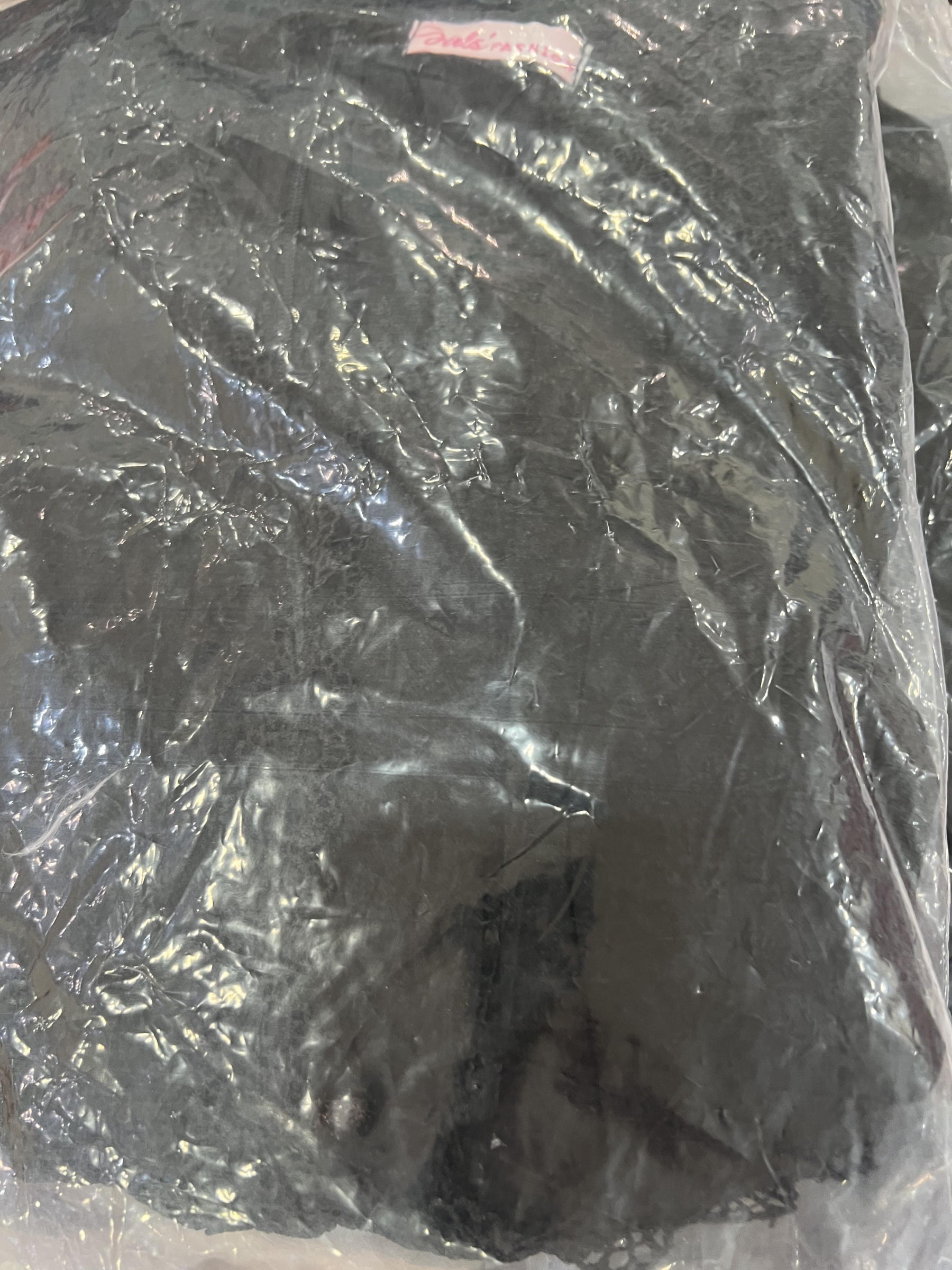 V308. HOA BLACK DRESS