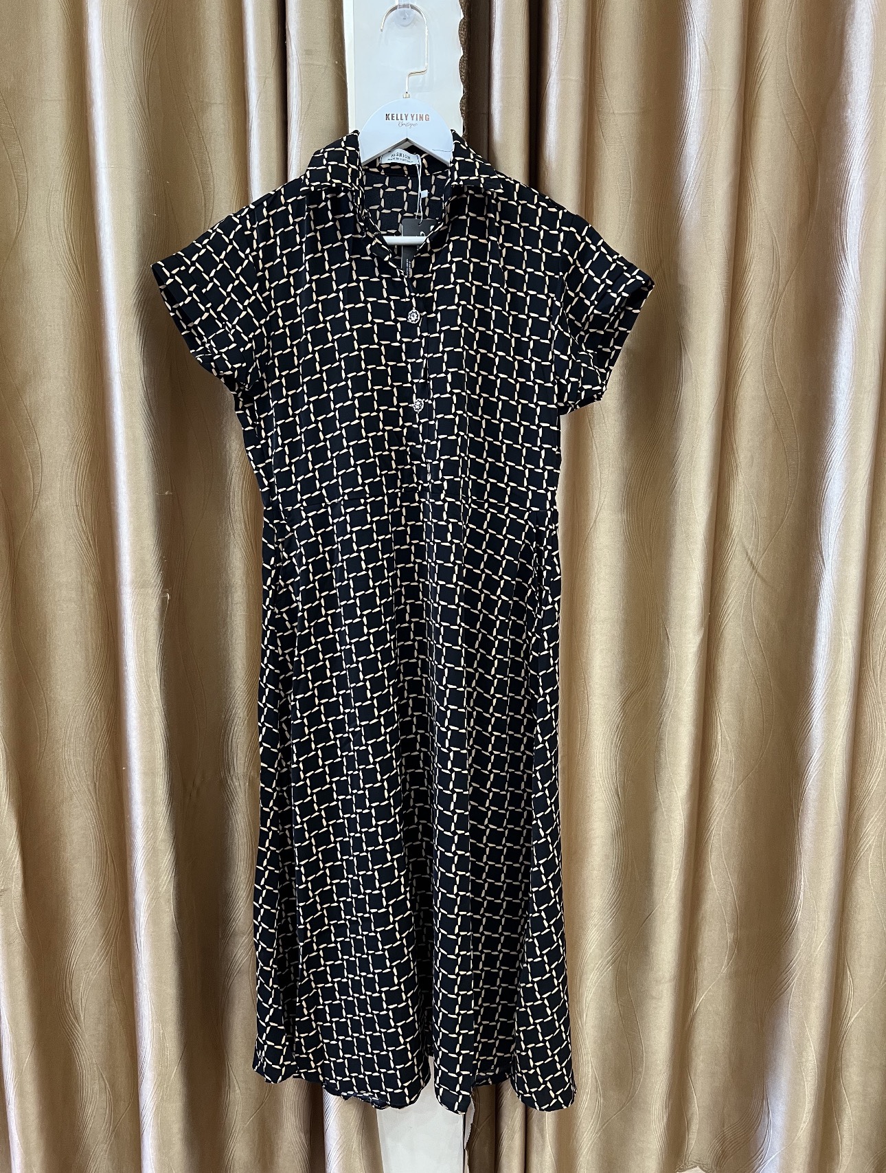 V914. MAXI DRESS•