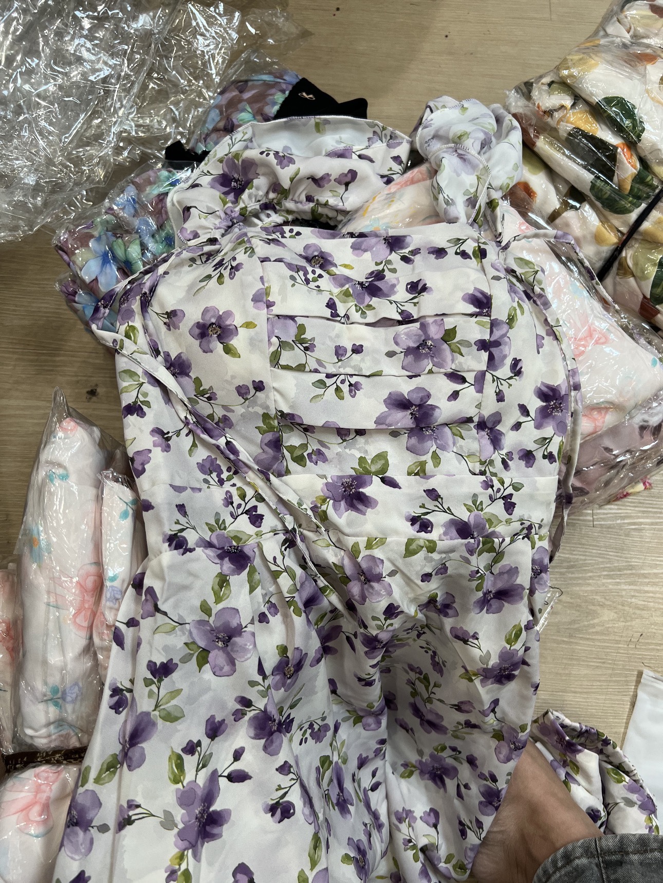 V600. MAXI DRESS