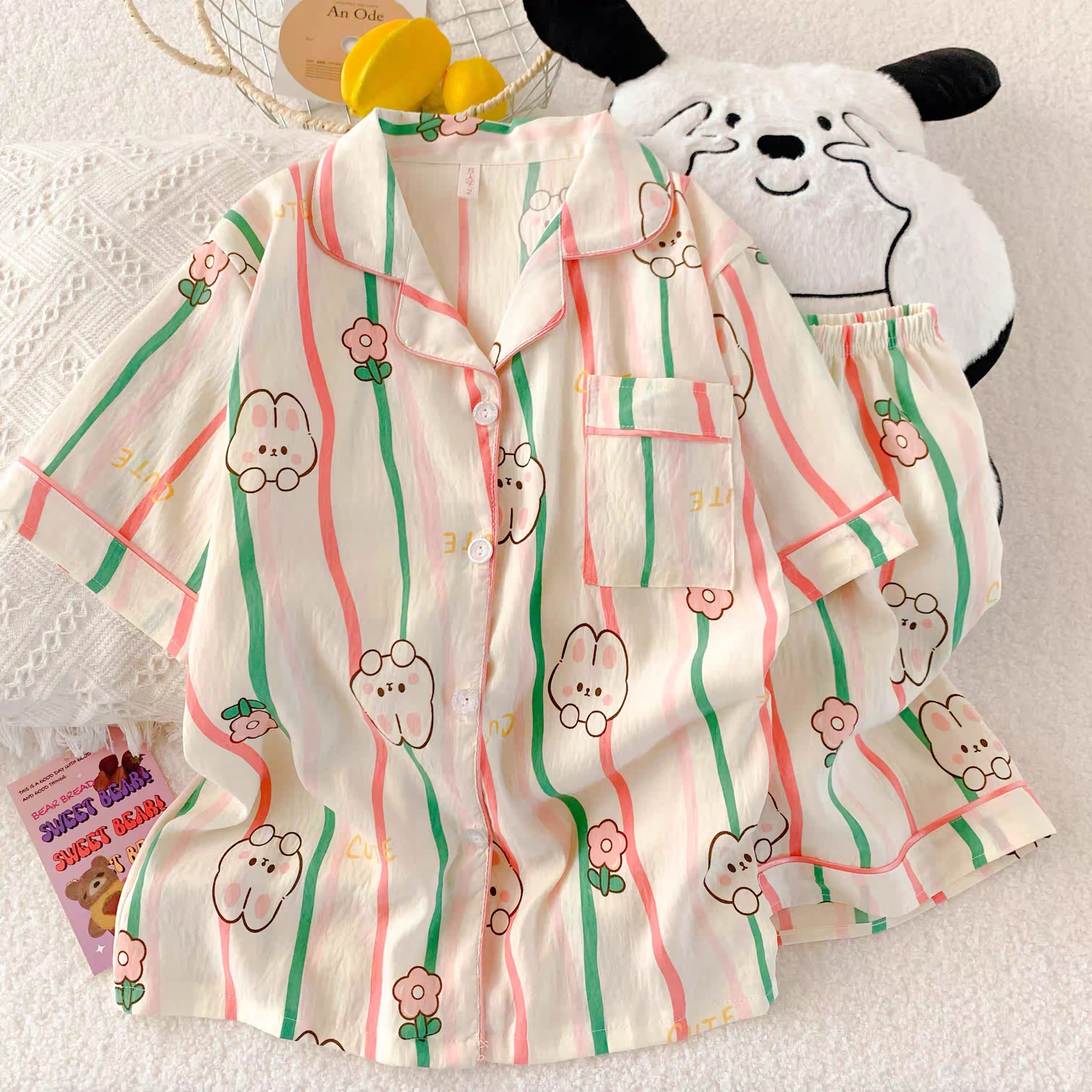 S305. SLEEPWEAR RABBIT CREAM