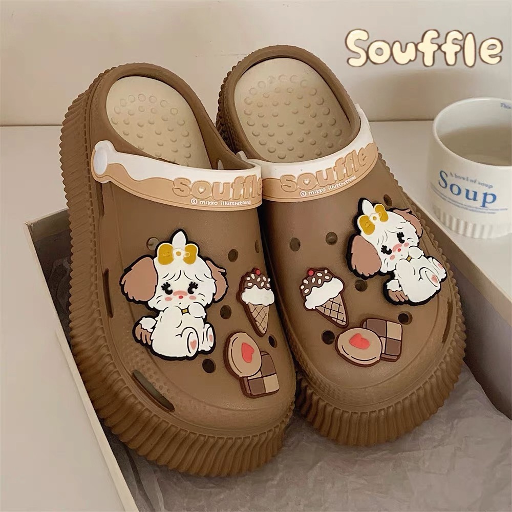 A466. CROCS CAT BROWN