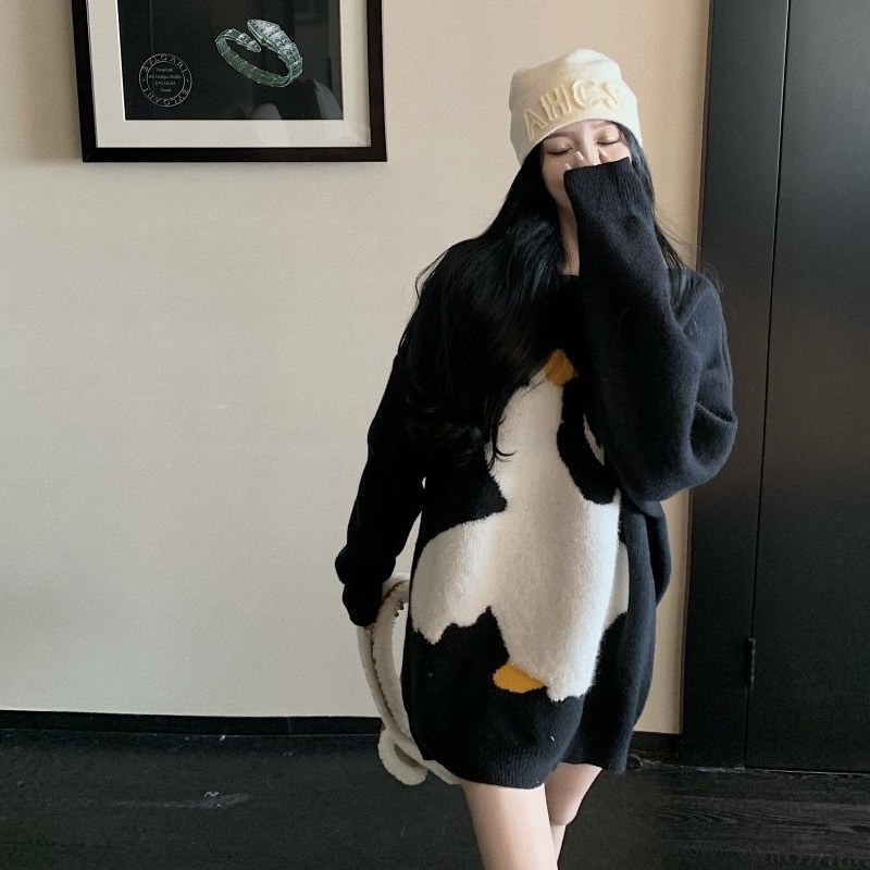 T369. SWEATER BLACK DUCK