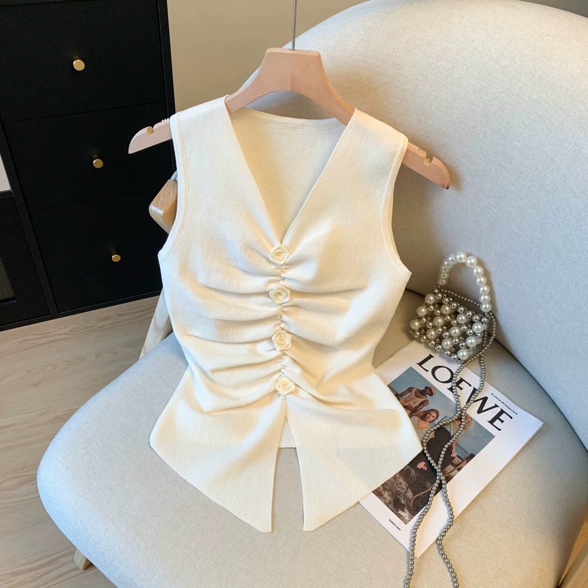 C1057. MONGTOGHI TOP WHITE