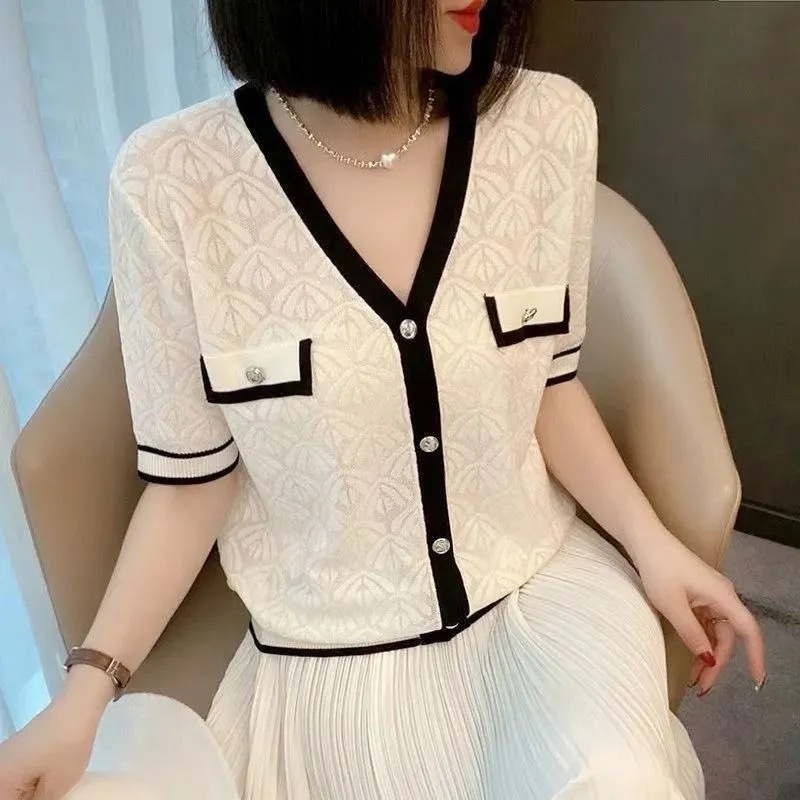 C716. WHITE SHORT SLEEVES TOP