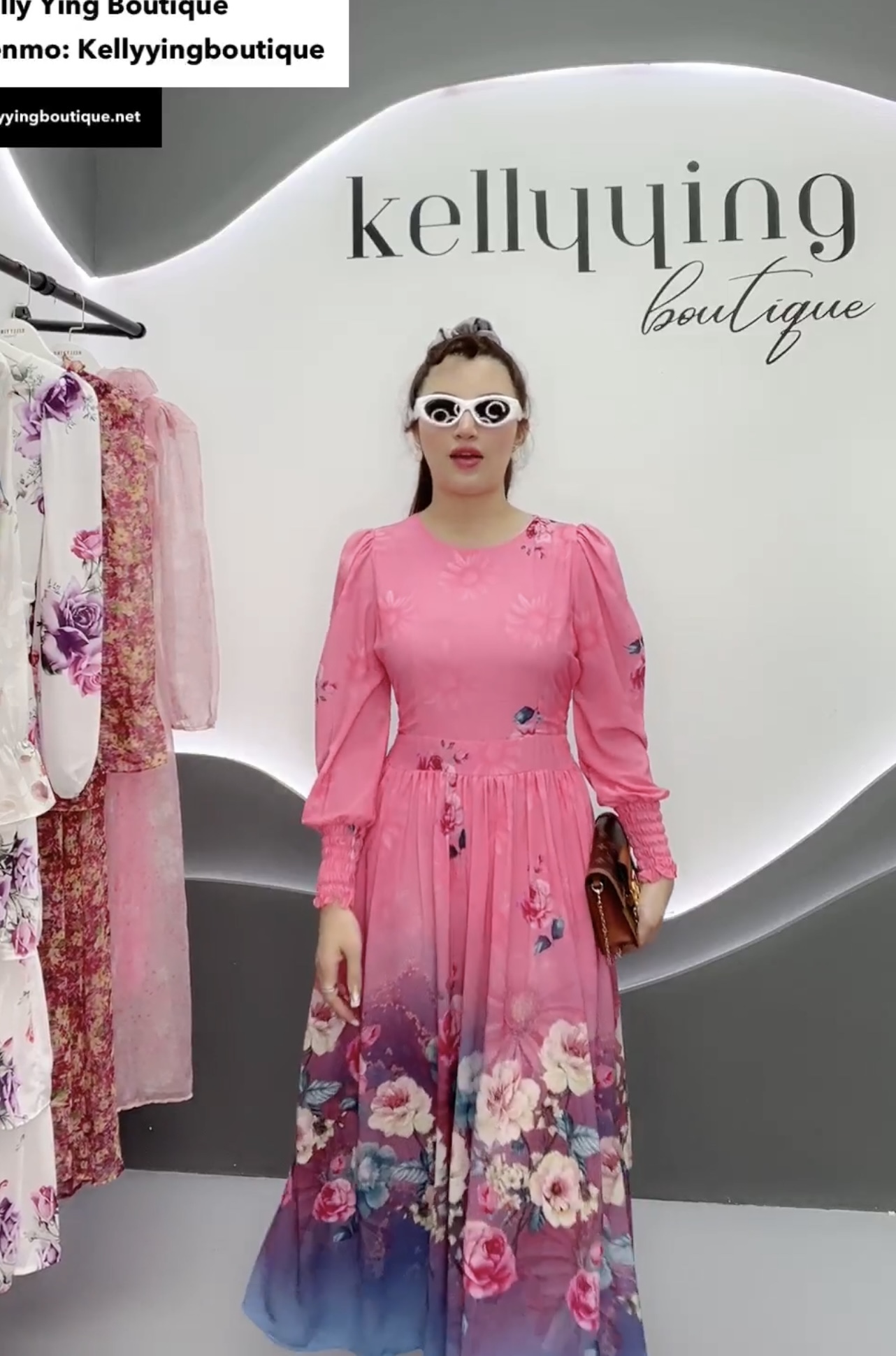 V294. HOA PINK DRESS