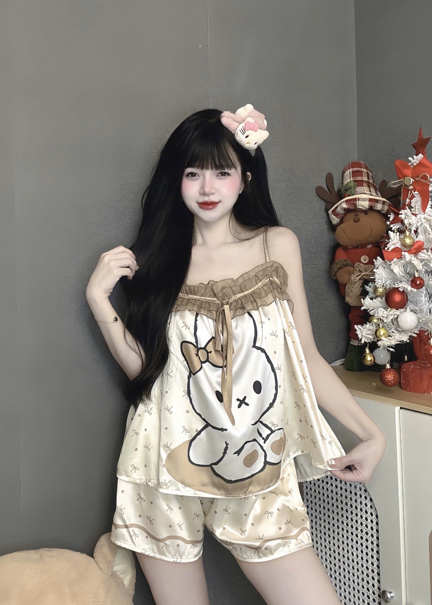 V1142. SLEEPWEAR BUNNY BROWN