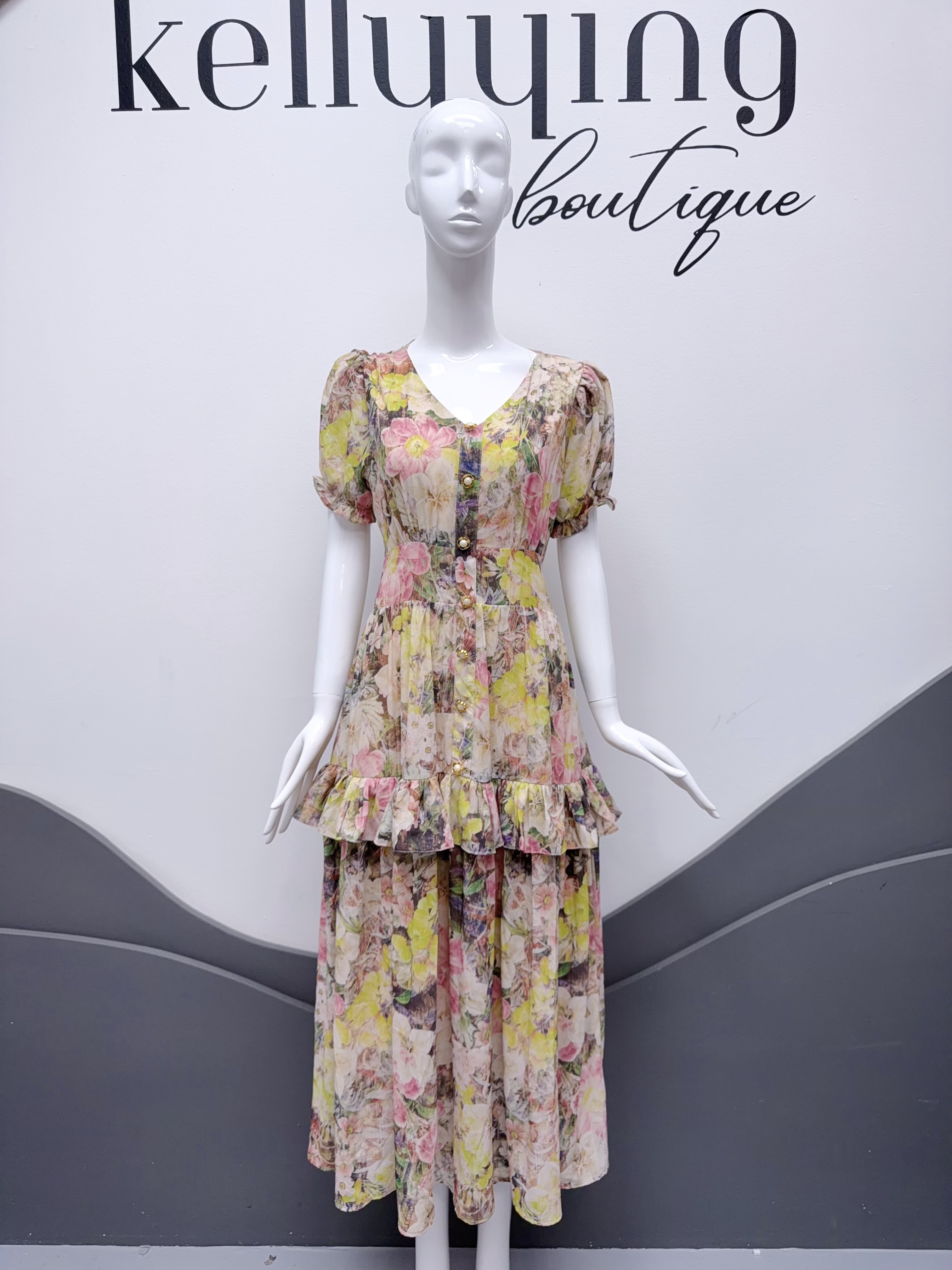 V261. HOA PINK DRESS