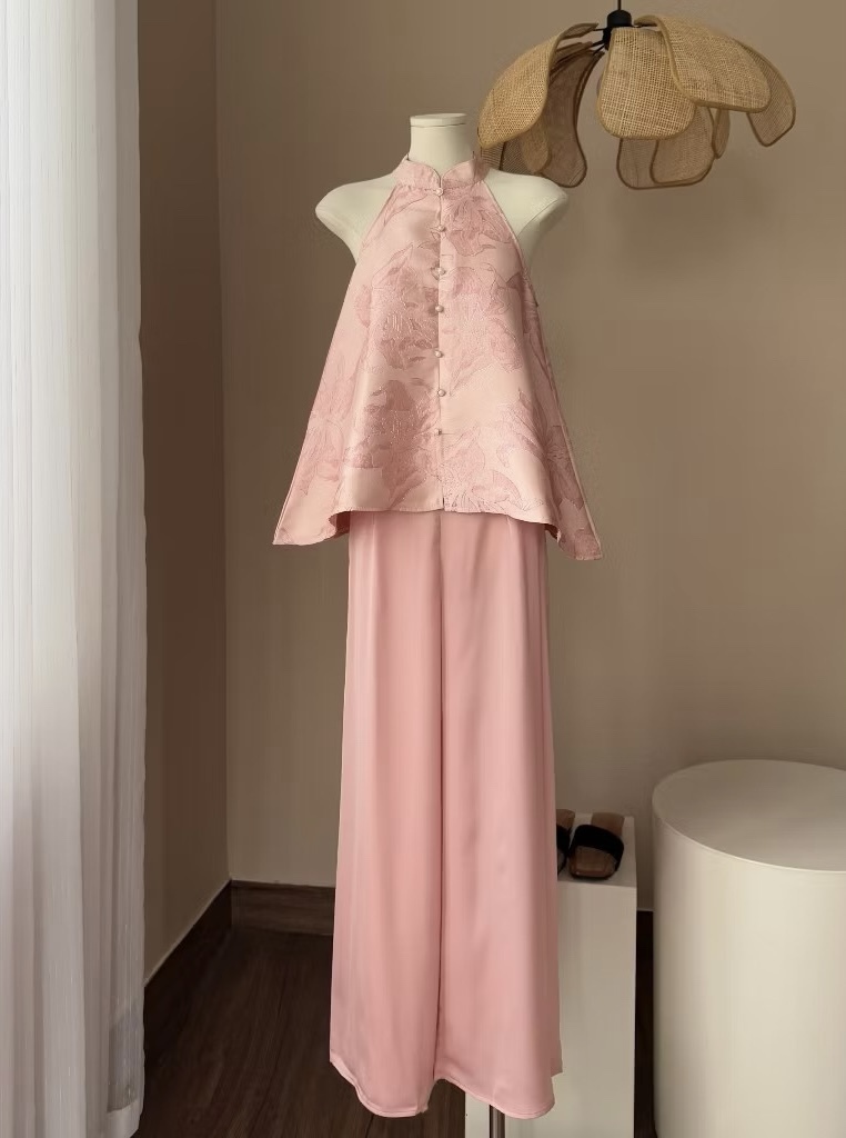 A420. SET AD CACH TAN GAM HOA HONG