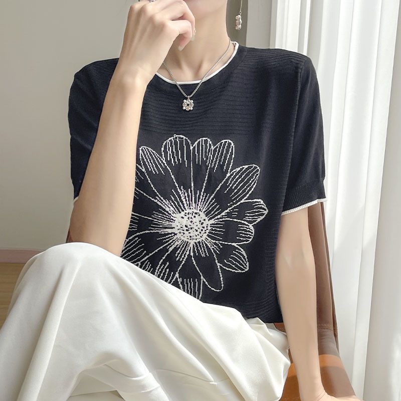 C703. BLACK FLOWER SHORT SLEEVES TOP
