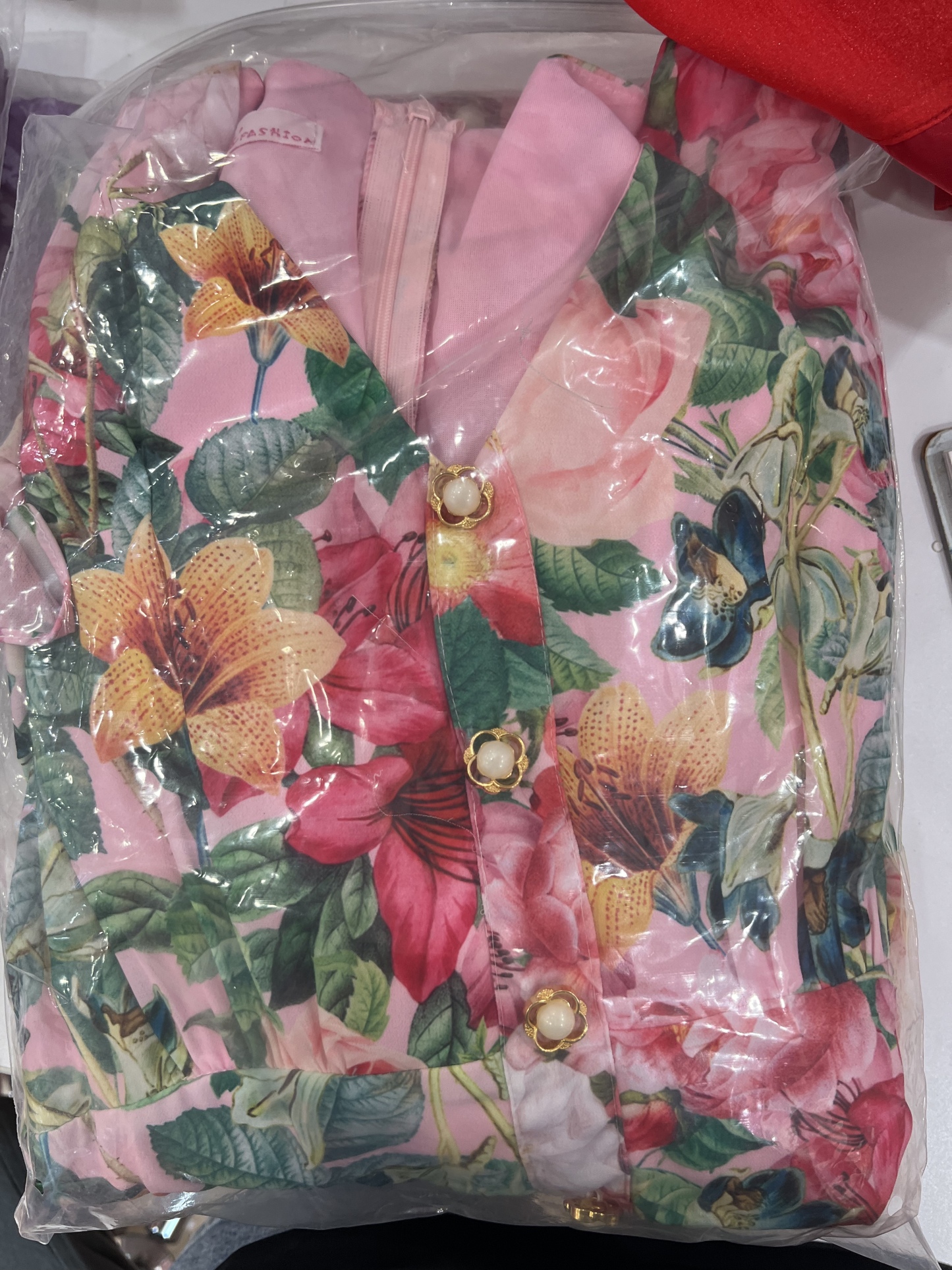 V276. HOA PINK DRESS