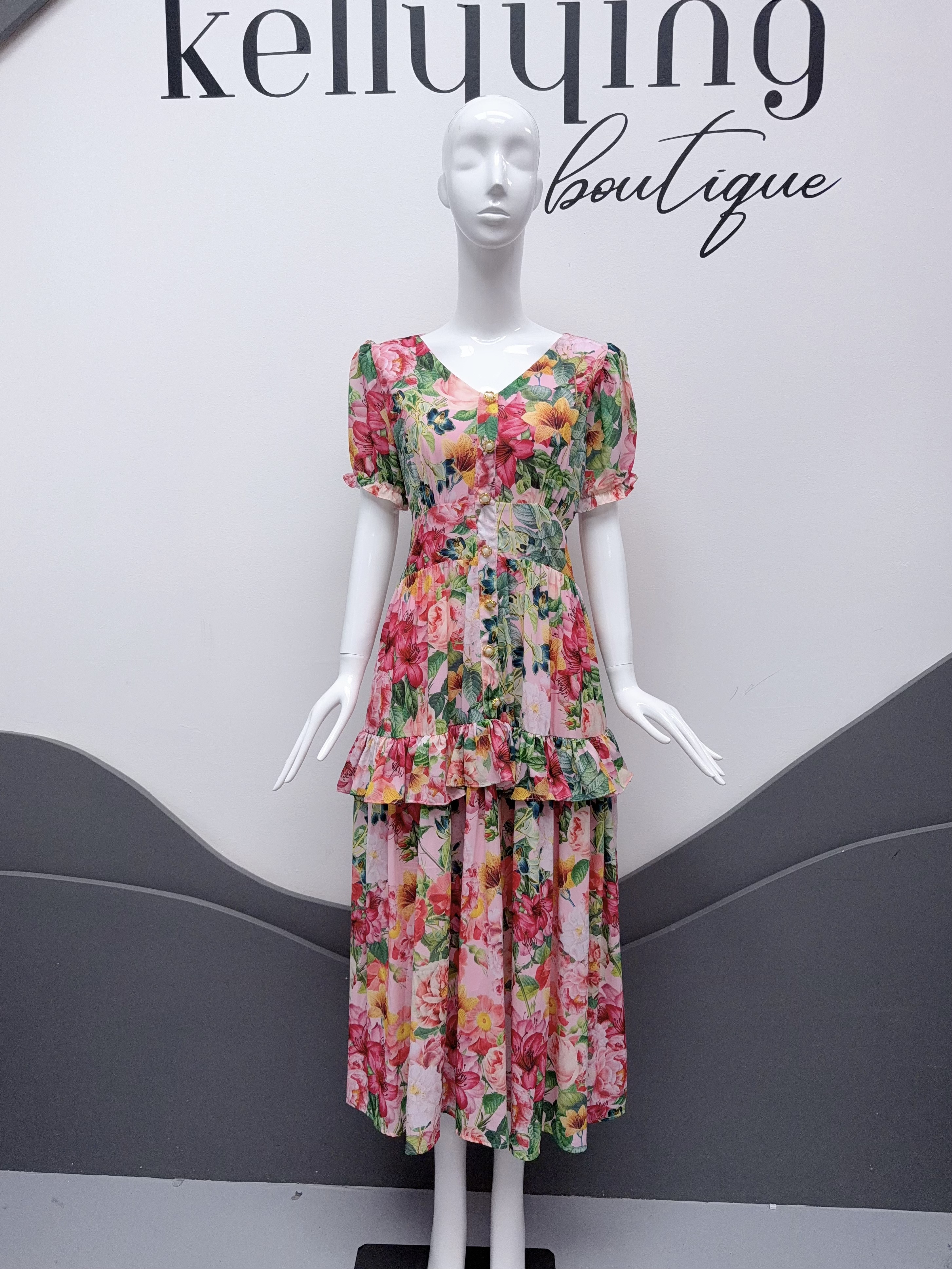 V276. HOA PINK DRESS