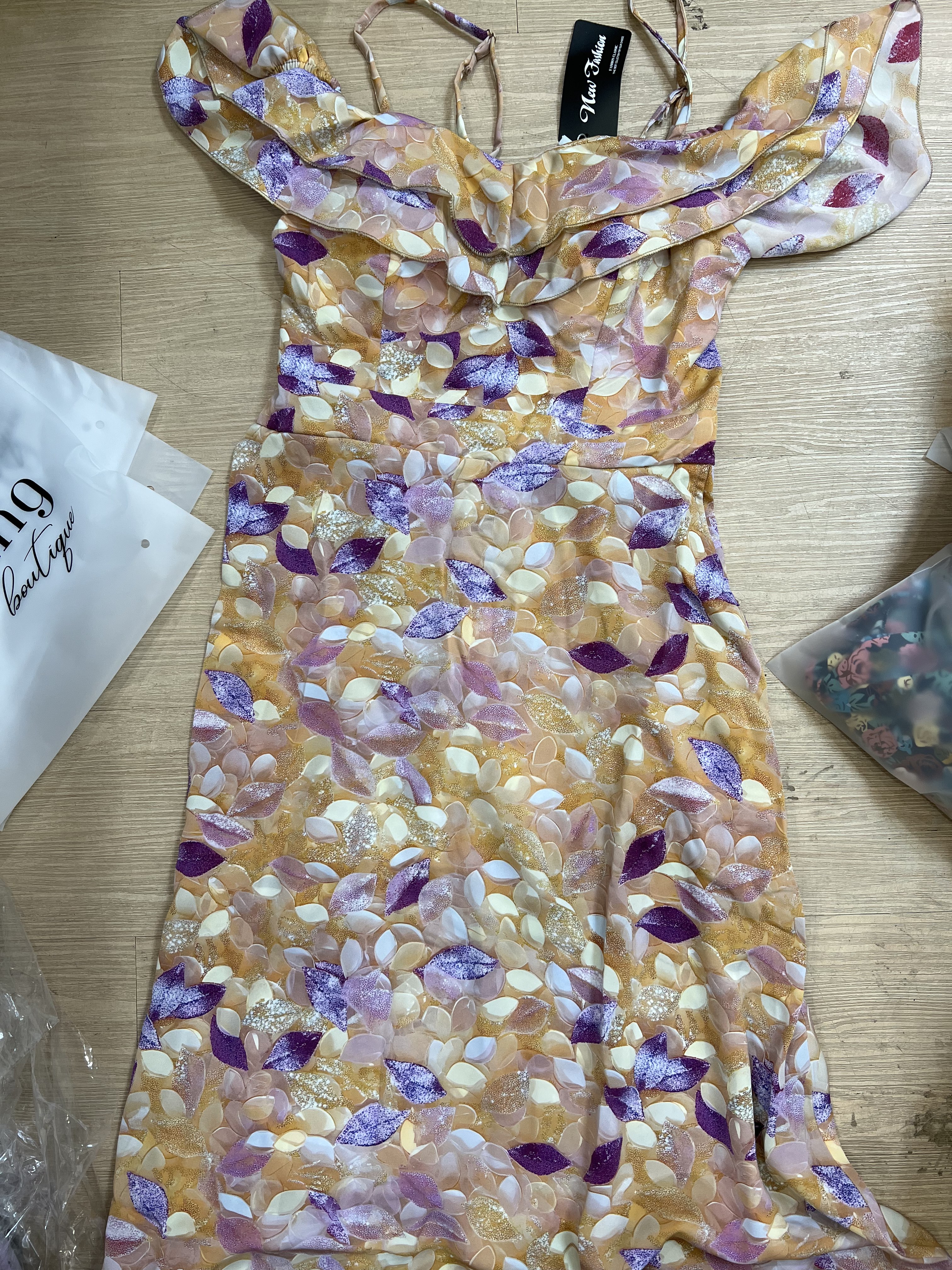 V616. MAXI DRESS