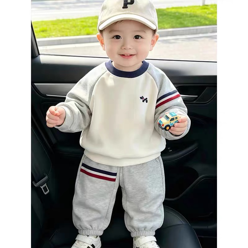 K406. KID BOY GRAY SET