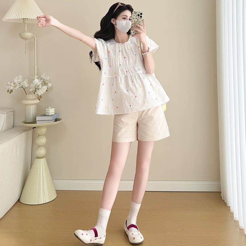 C892. TOP WHITE