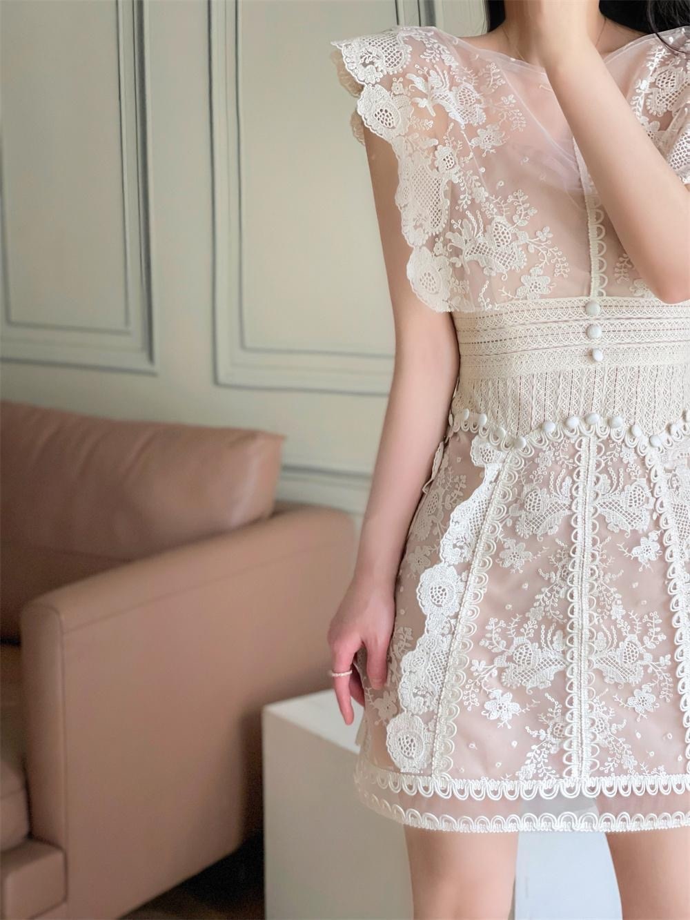 7870. WHITE SHORT DRESS (exclusive)