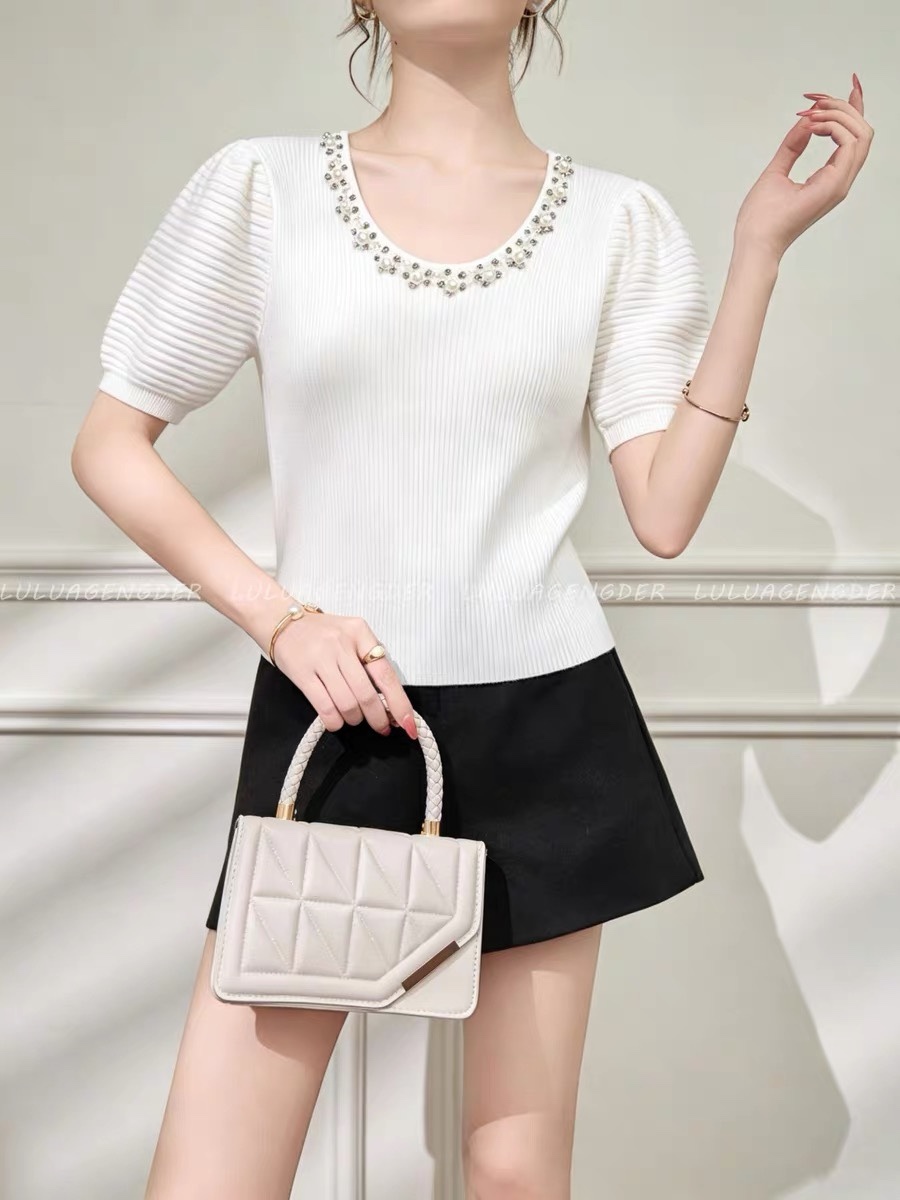 C934. TOP WHITE