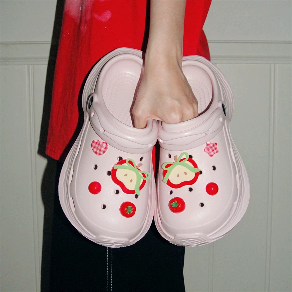 A469. CROCS APPLE PINK