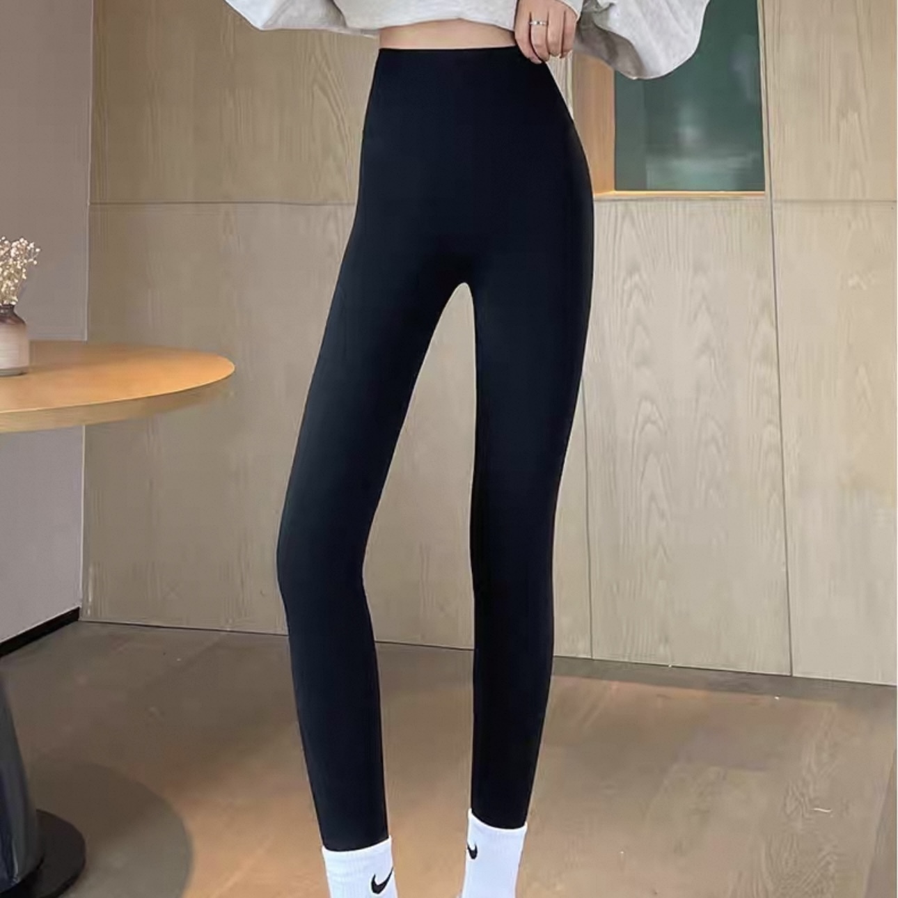 5407. BLACK LONG BOTTOM