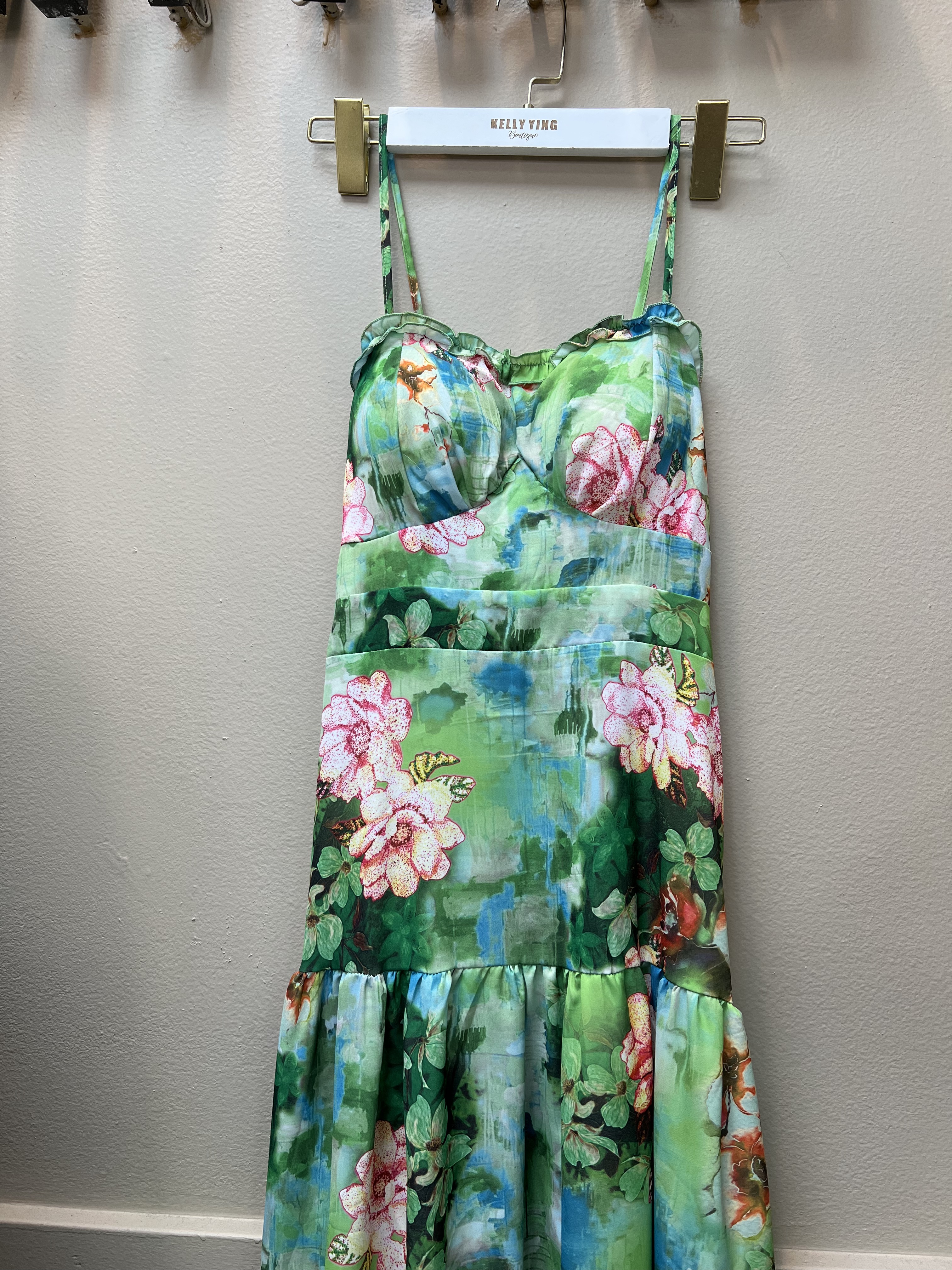 V665. MAXI DRESS