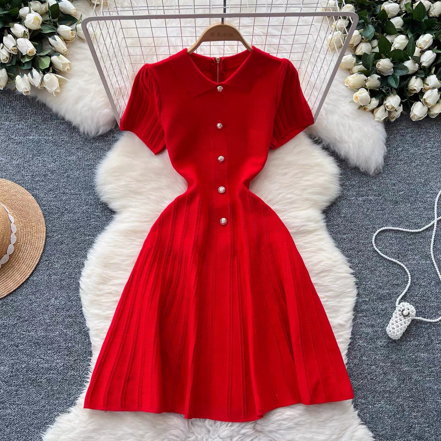 R54. RED SHORT DRESS