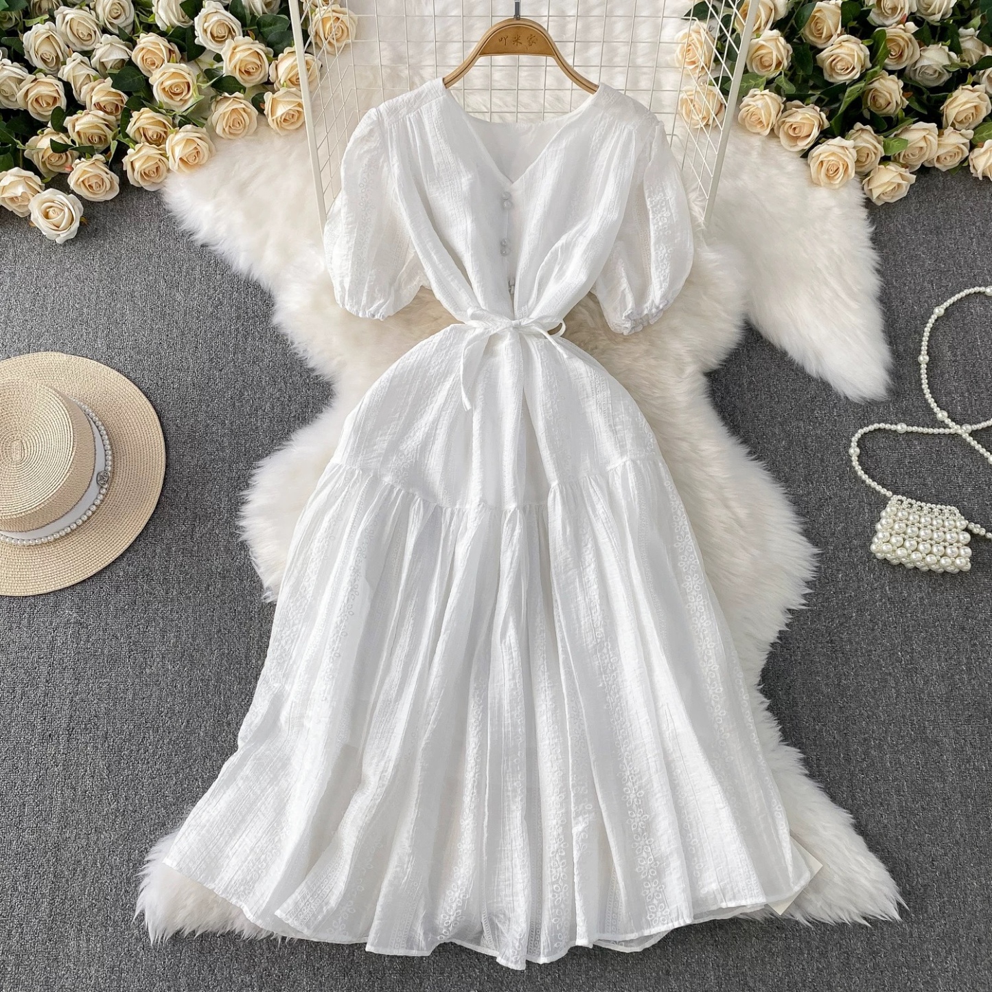 7830. WHITE LONG DRESS