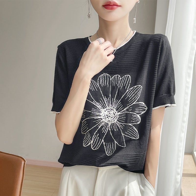 C703. BLACK FLOWER SHORT SLEEVES TOP