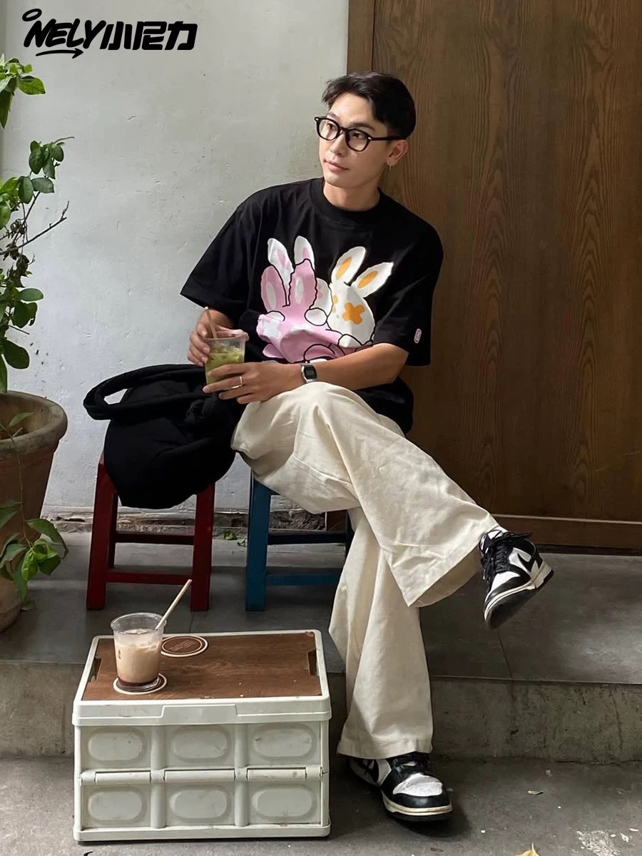 1619. RABBIT BLACK TEE