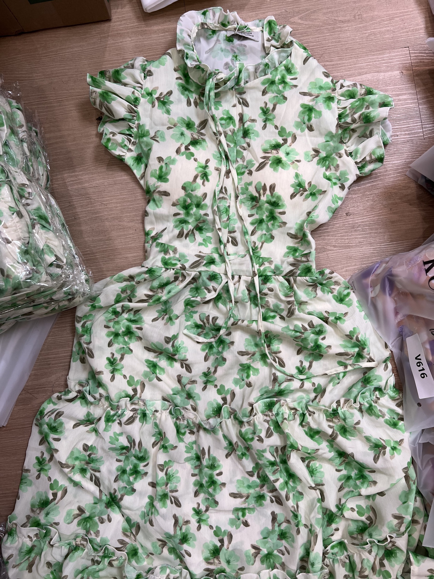 V617. MAXI DRESS