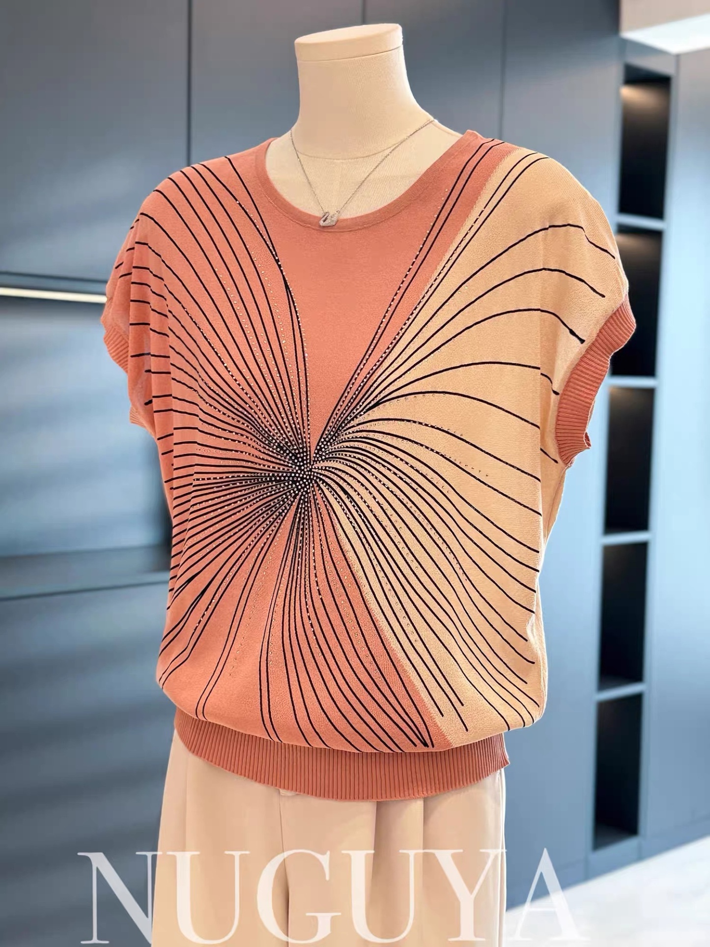 C935. MONGTOGHI TOP PINK