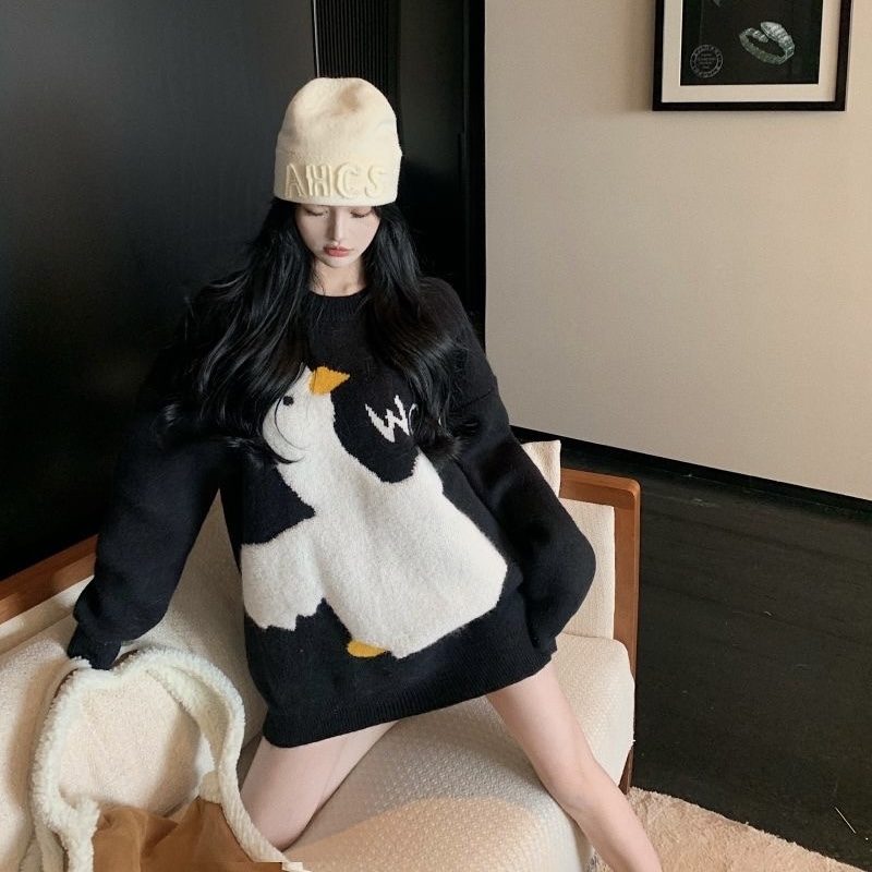 T369. SWEATER BLACK DUCK