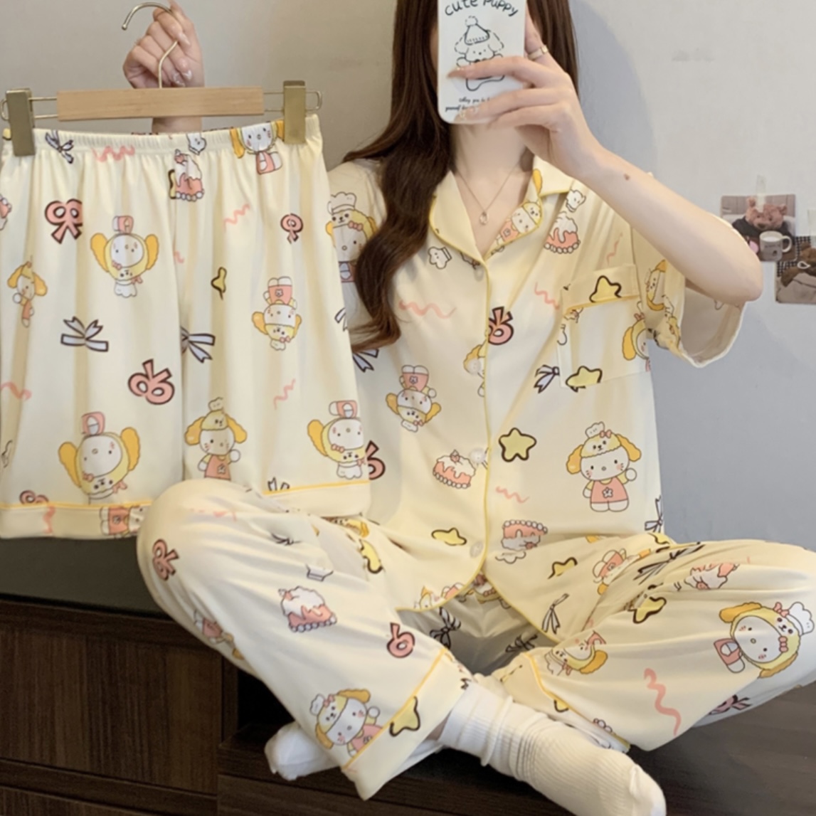 S208. SLEEPWEAR HELLO KITTY YELLOW
