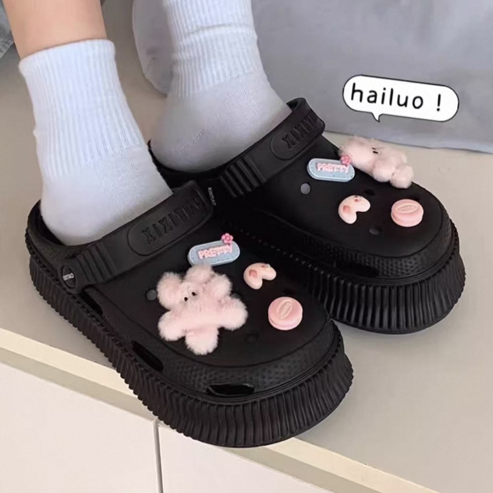 A471. CROCS PRETTY BLACK