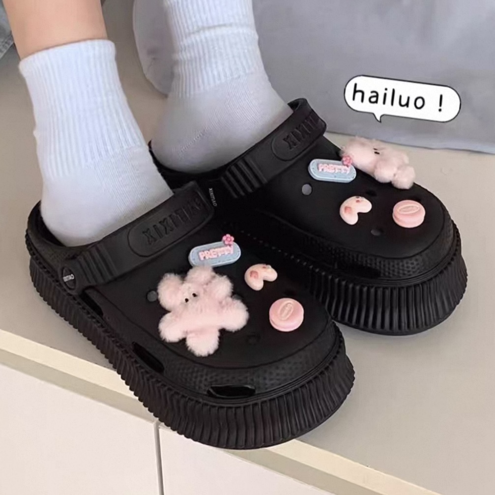 A471. CROCS PRETTY BLACK