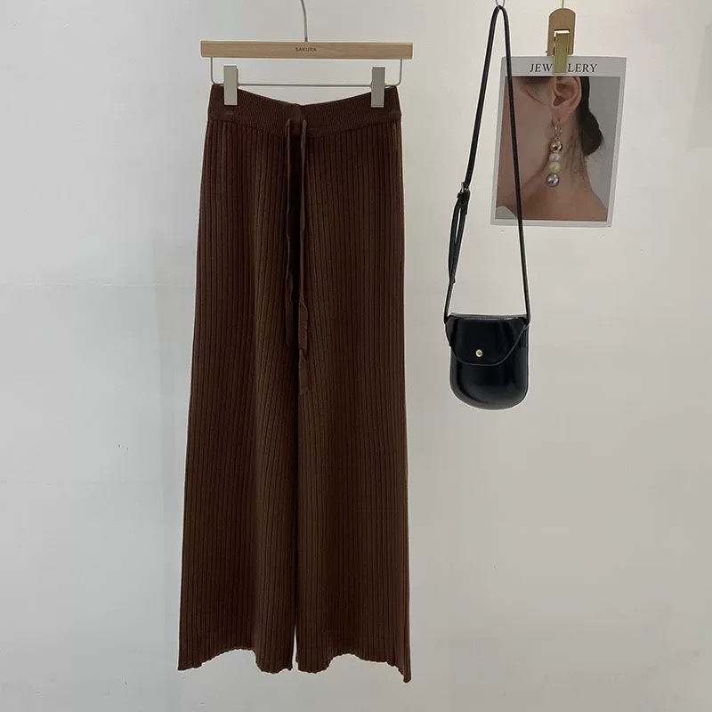 5377. BROWN LONG BOTTOM