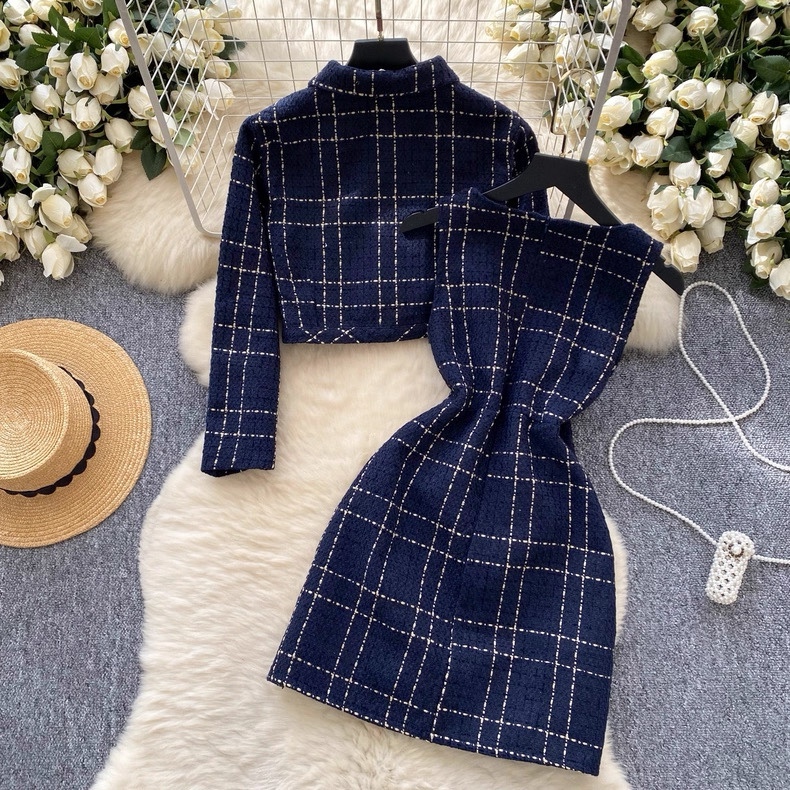 6788. DARK BLUE SHORT SET