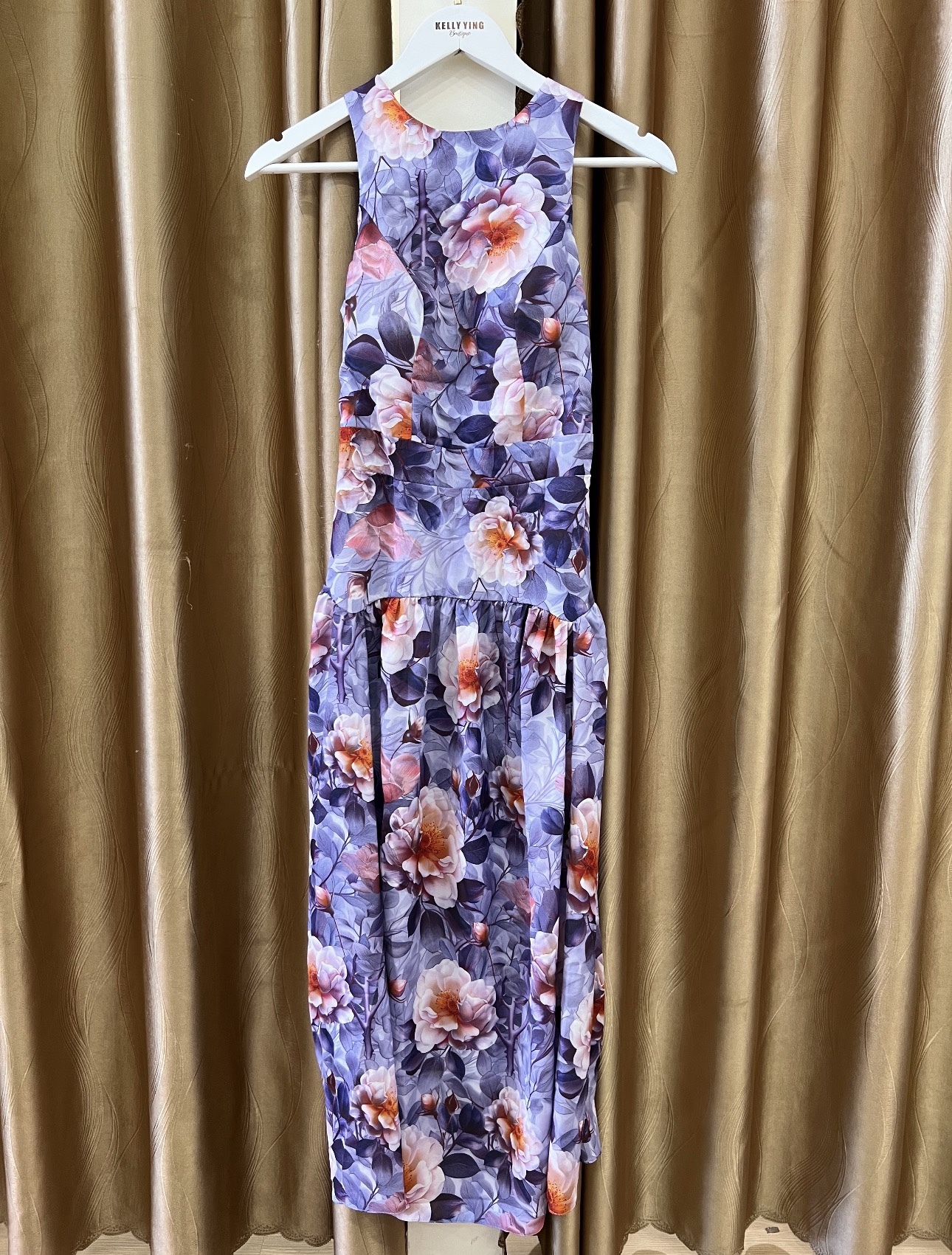 V928. MAXI DRESS HO LUNG•