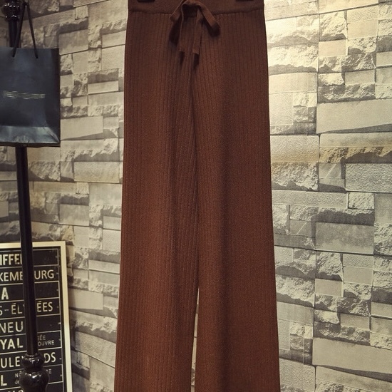 5377. BROWN LONG BOTTOM