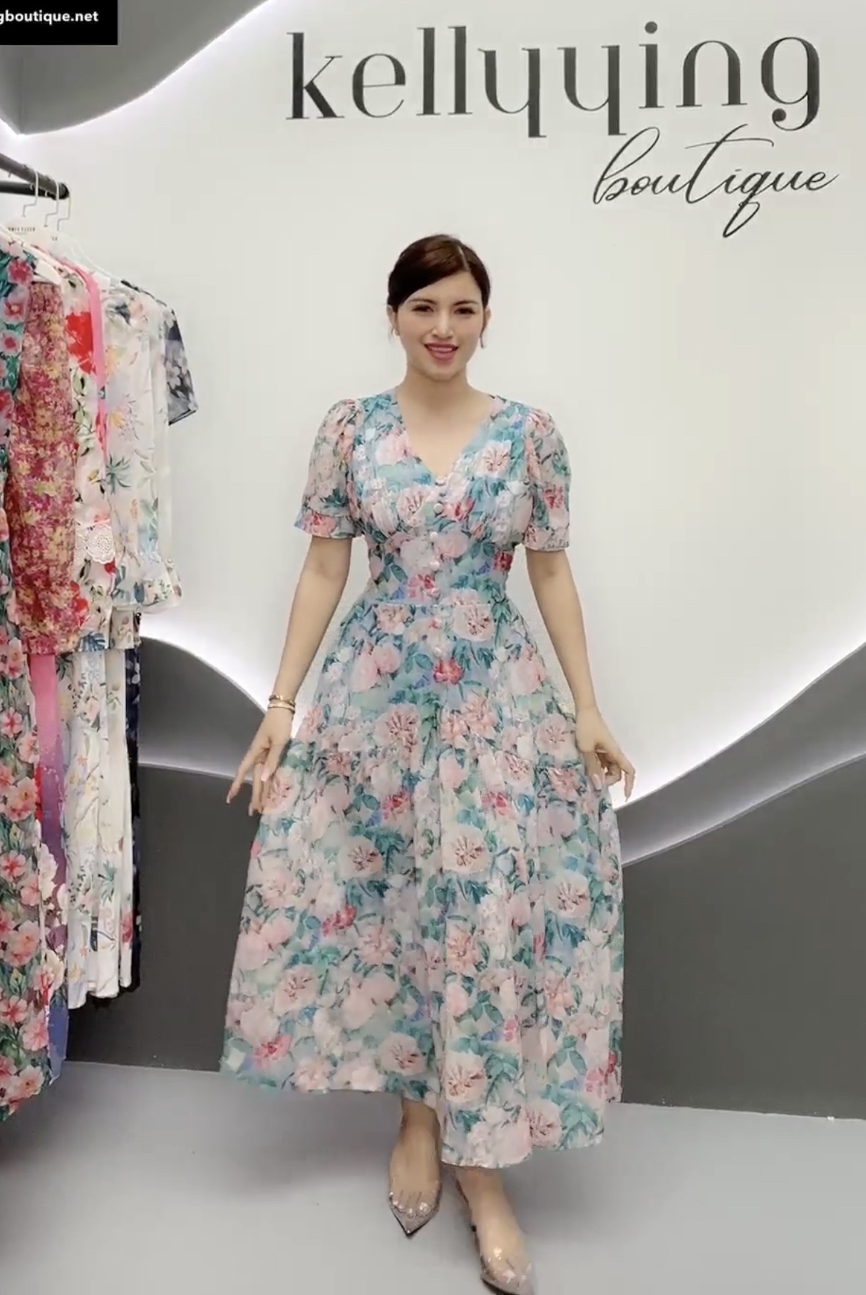 V275. HOA MINT DRESS