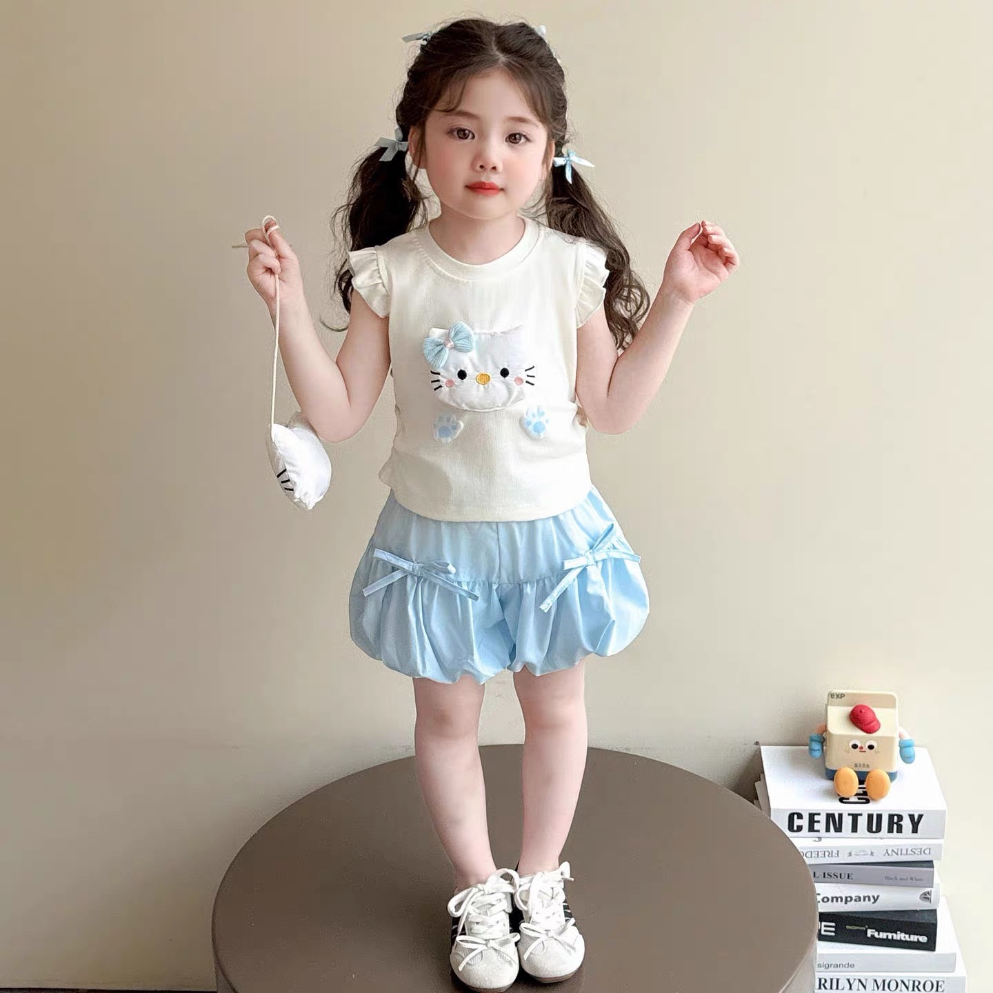 K241. KID BLUE SET
