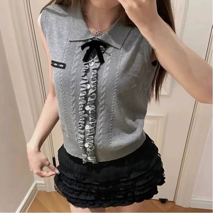 C1053. MONGTOGHI TOP GRAY