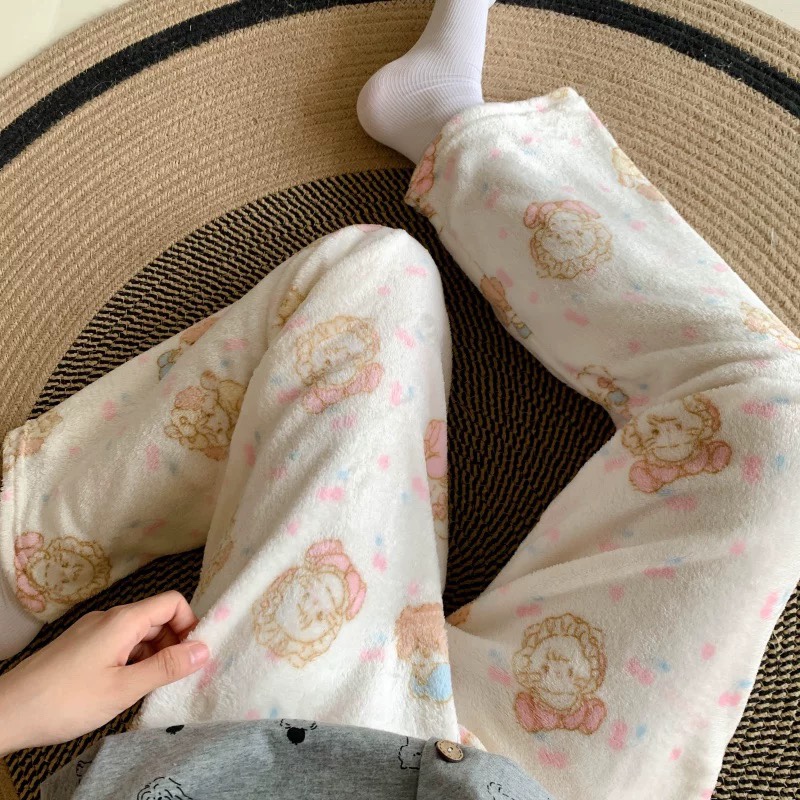 S263. WHITE BOTTOM SLEEPWEAR