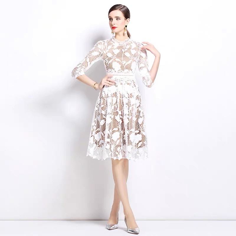 8289. LACE DRESS EXCLUSIVE BLUE
