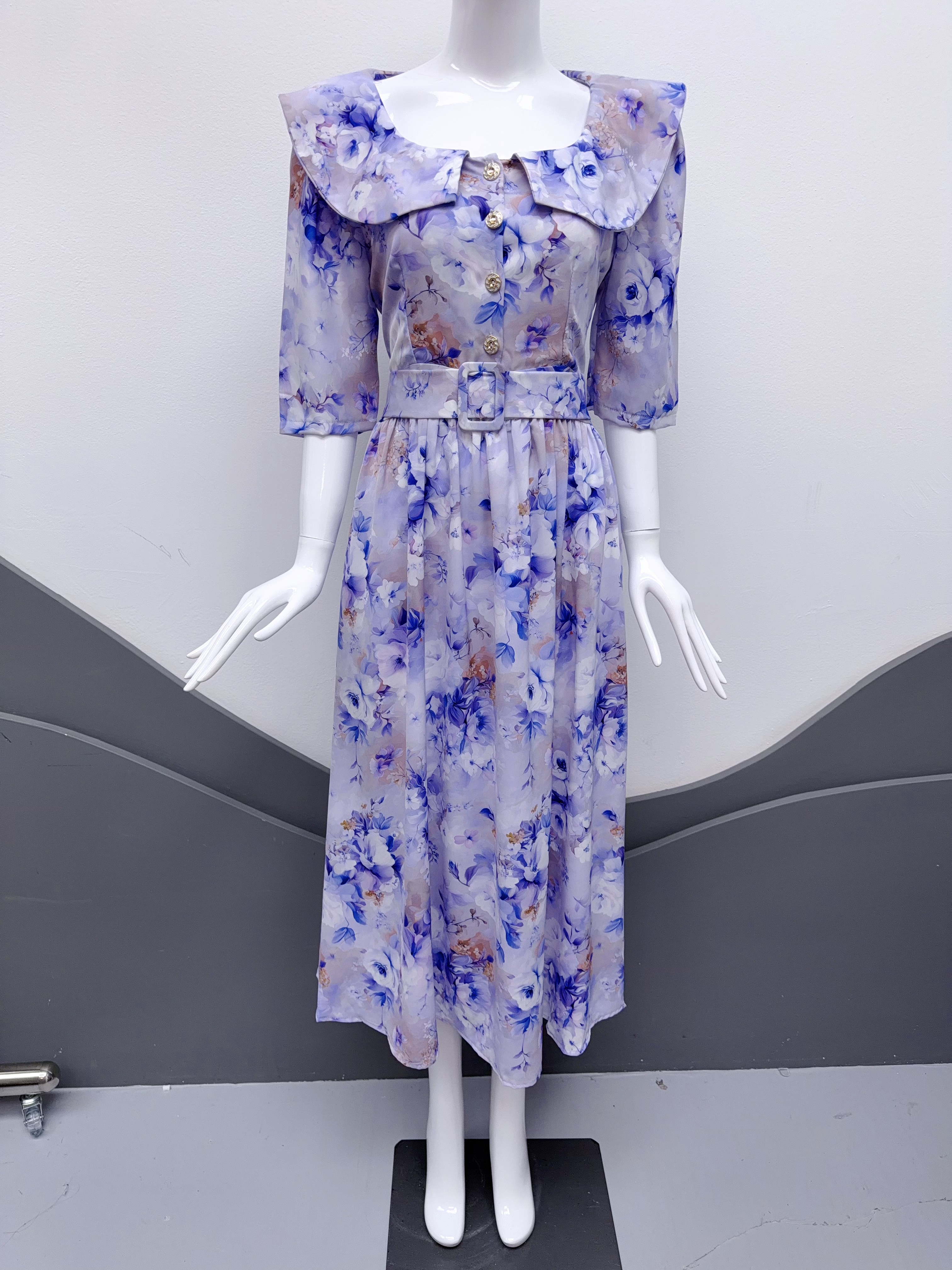 V311. HOA PURPLE DRESS