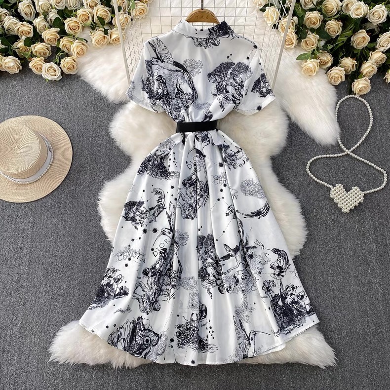 7814. WHITE LONG DRESS