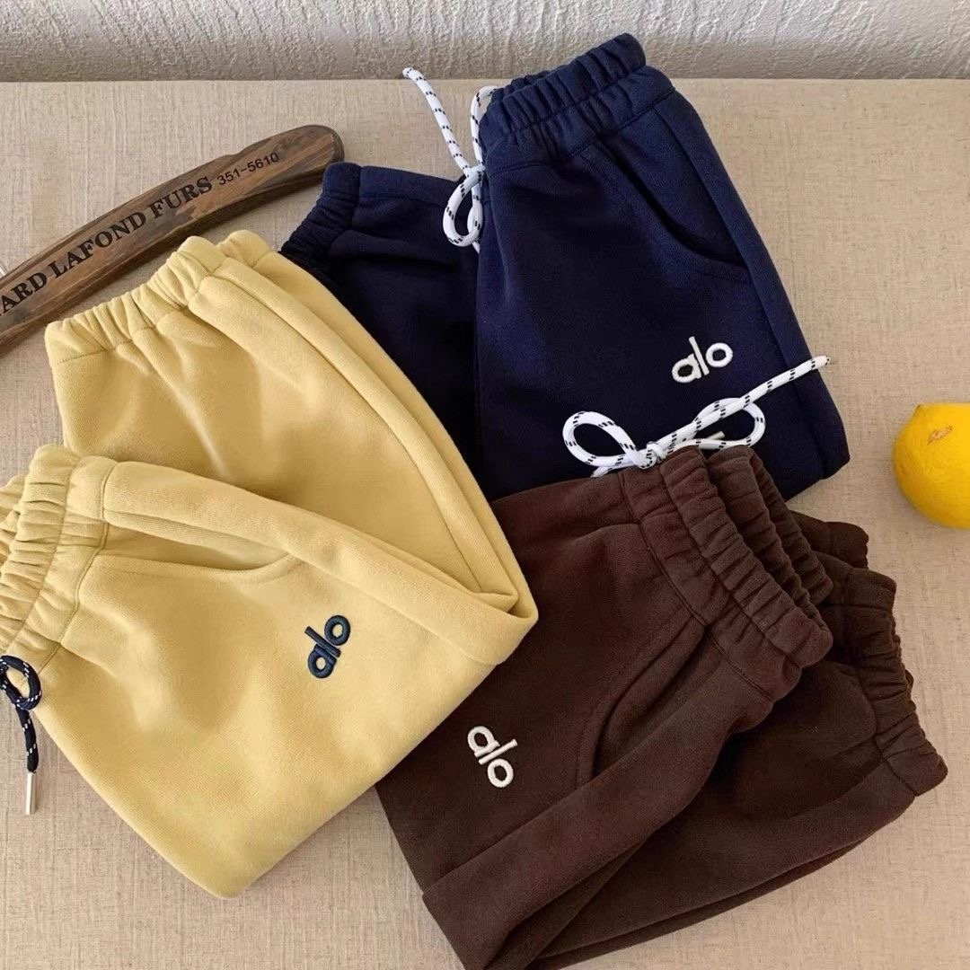 K3. BROWN ALO BOTTOM